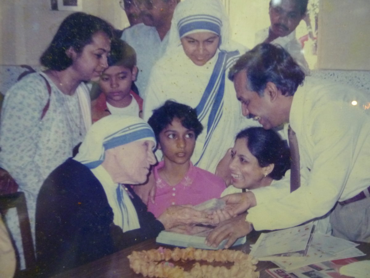 Dr. Naram mit Mutter Teresa